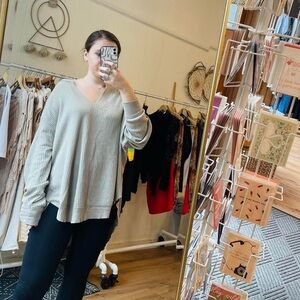 URBAN DAIZY LONG SLEEVE